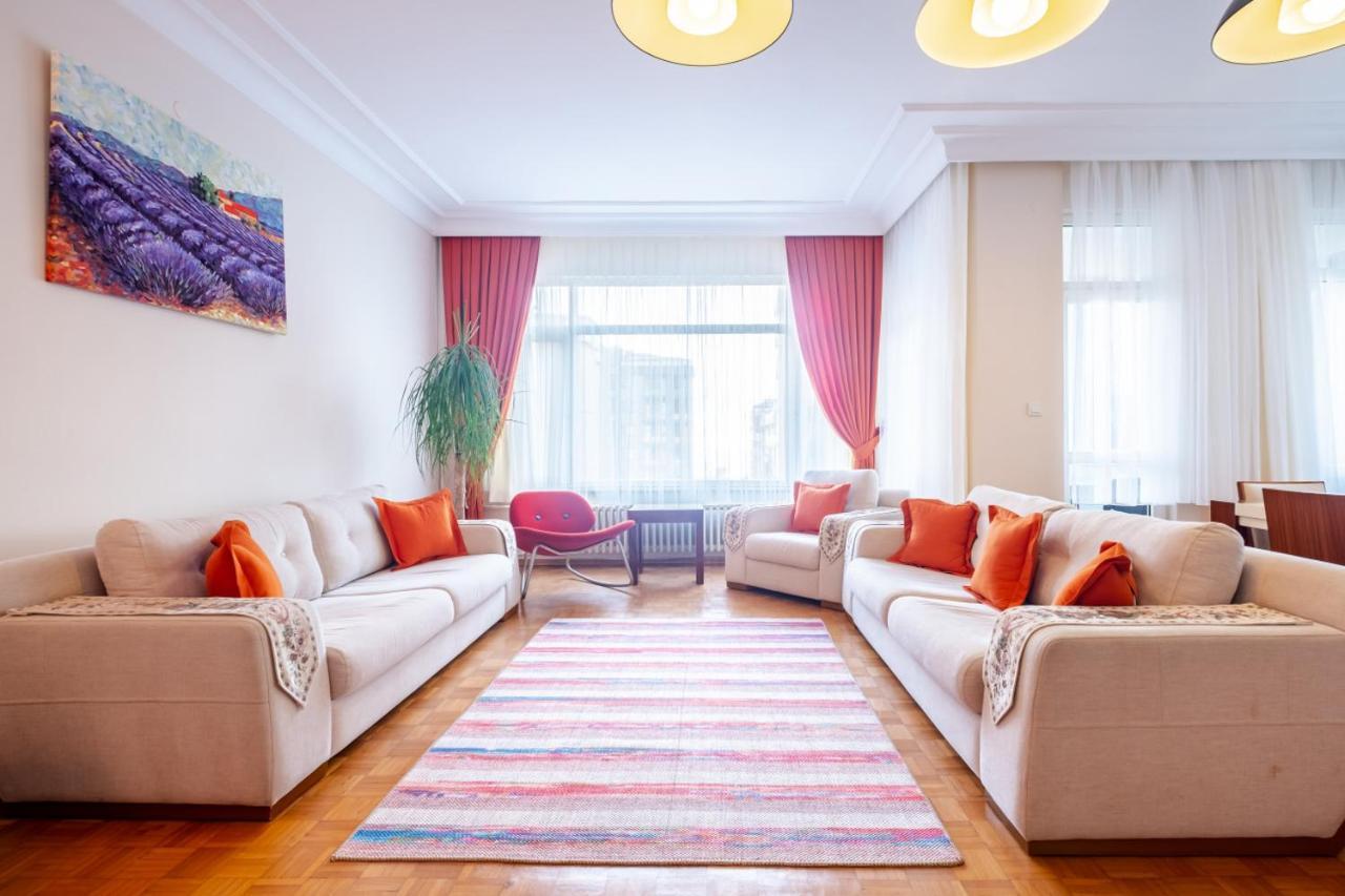 Cozy Flat Near Bagdat Street In Suadiye Istanbul Exterior photo